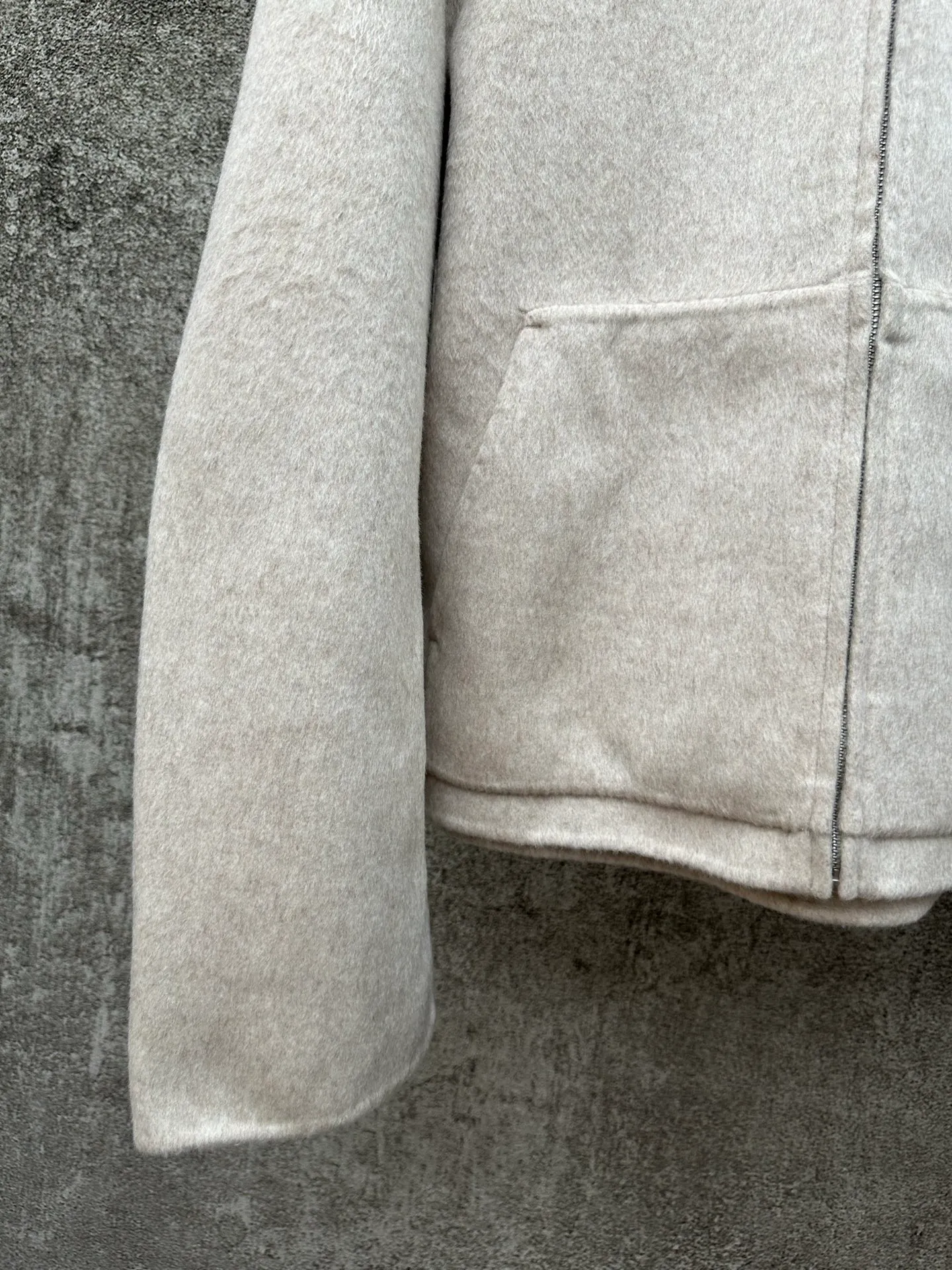 ACNE Studios 25ss ACNE， ， 35 ， YB 。 ， 90% +10% ， 。 TALON ， ， 。 ， YB ， ， ， ， 。 Same Style ， 。 ， ， Same Style！ Size：S M L XL